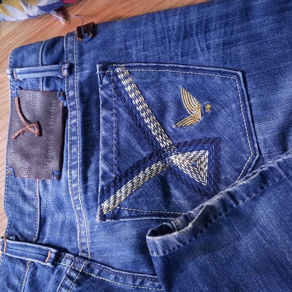 Beautiful detail Vigoss Studio Jeans
